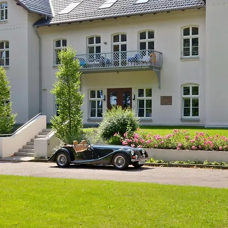 Jagdschloss Zu 7 아파트